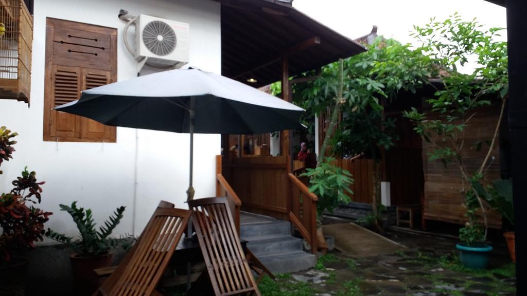 Ndalem Mj Homestay Yogyakarta Dış mekan fotoğraf