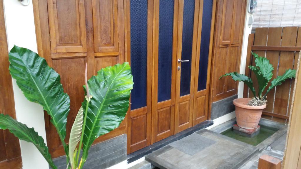 Ndalem Mj Homestay Yogyakarta Dış mekan fotoğraf
