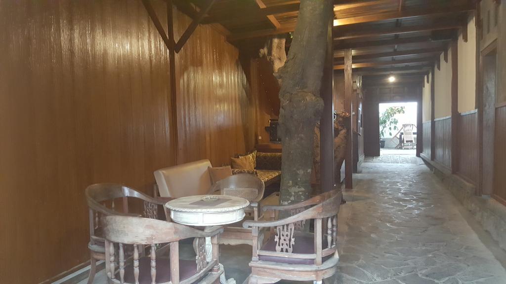 Ndalem Mj Homestay Yogyakarta Dış mekan fotoğraf