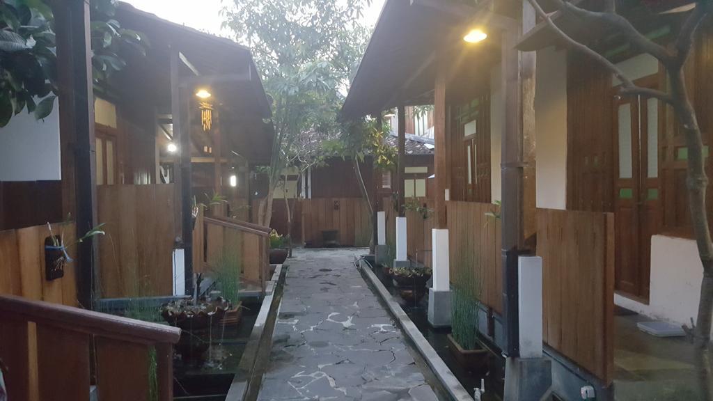 Ndalem Mj Homestay Yogyakarta Dış mekan fotoğraf