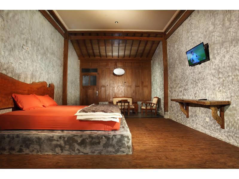 Ndalem Mj Homestay Yogyakarta Dış mekan fotoğraf