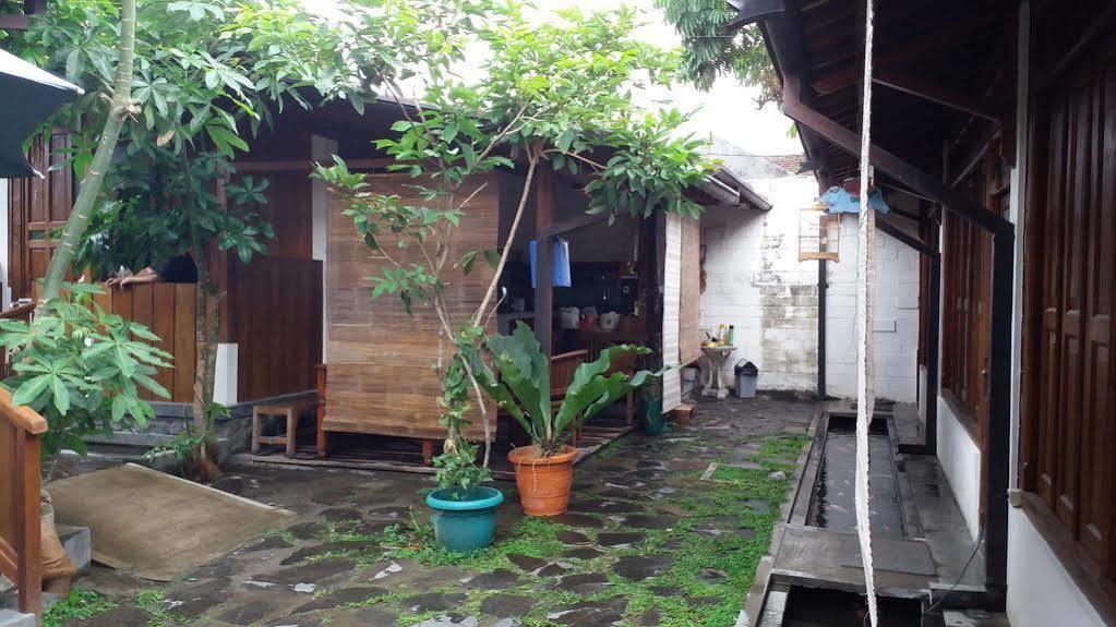 Ndalem Mj Homestay Yogyakarta Dış mekan fotoğraf