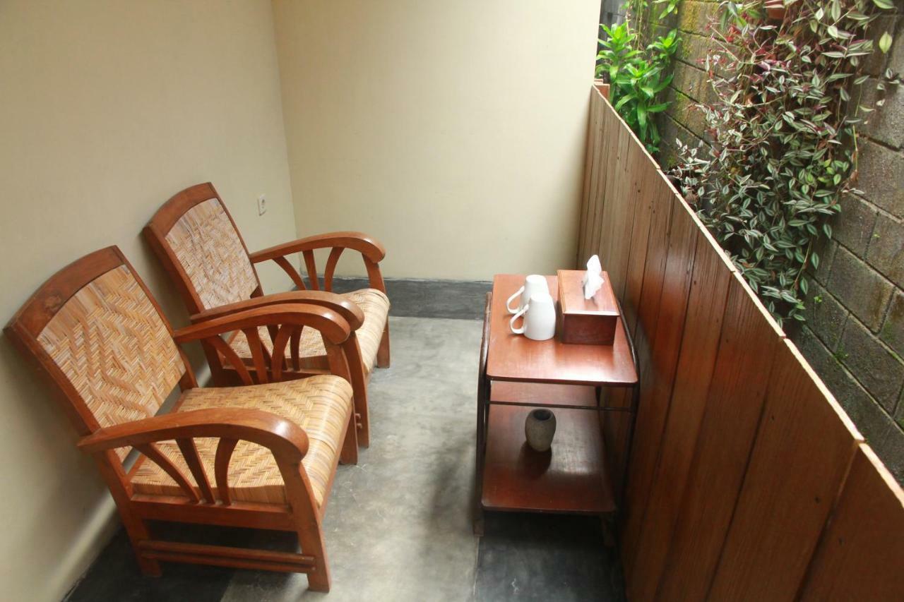 Ndalem Mj Homestay Yogyakarta Dış mekan fotoğraf