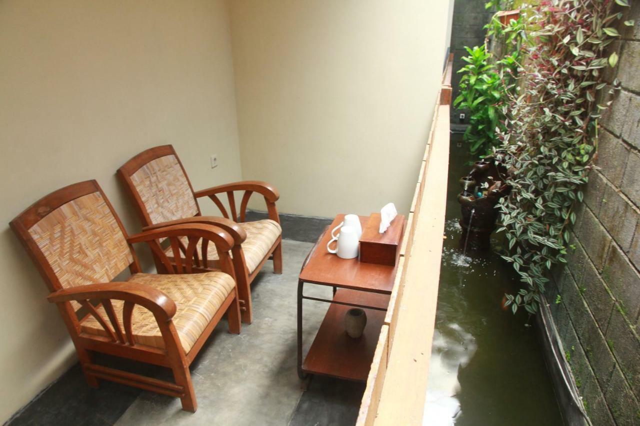 Ndalem Mj Homestay Yogyakarta Dış mekan fotoğraf
